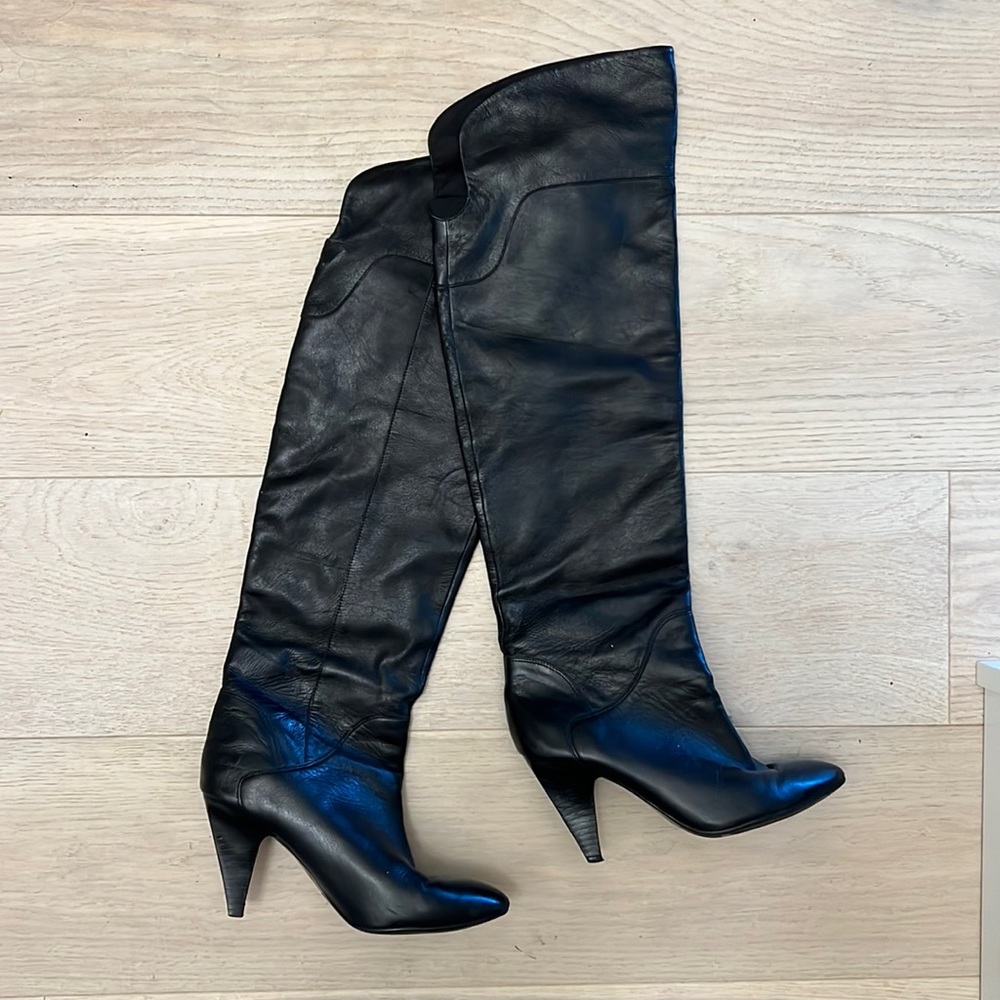 Guess over the knee black leather boots with heel